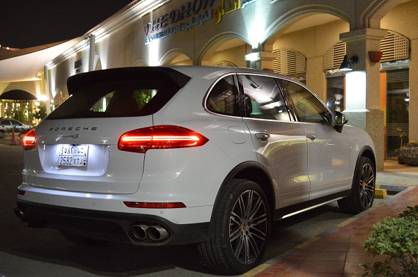بورش كايين Porsche Cayenne 2017 