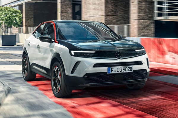 أسعار ومميزات وعيوب أوبل موكا 2023