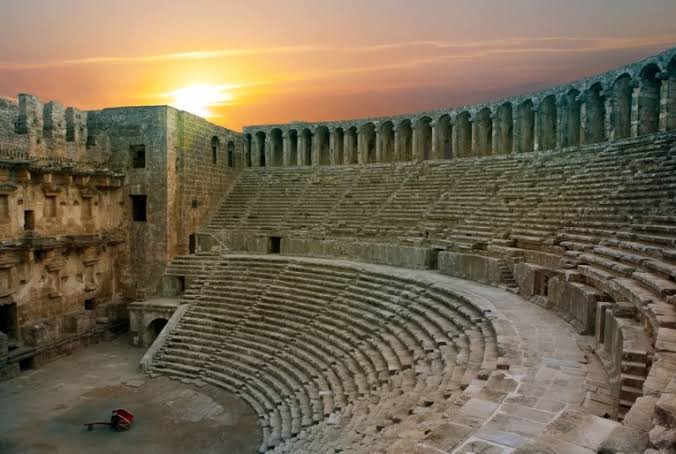 متحف اسبندوس