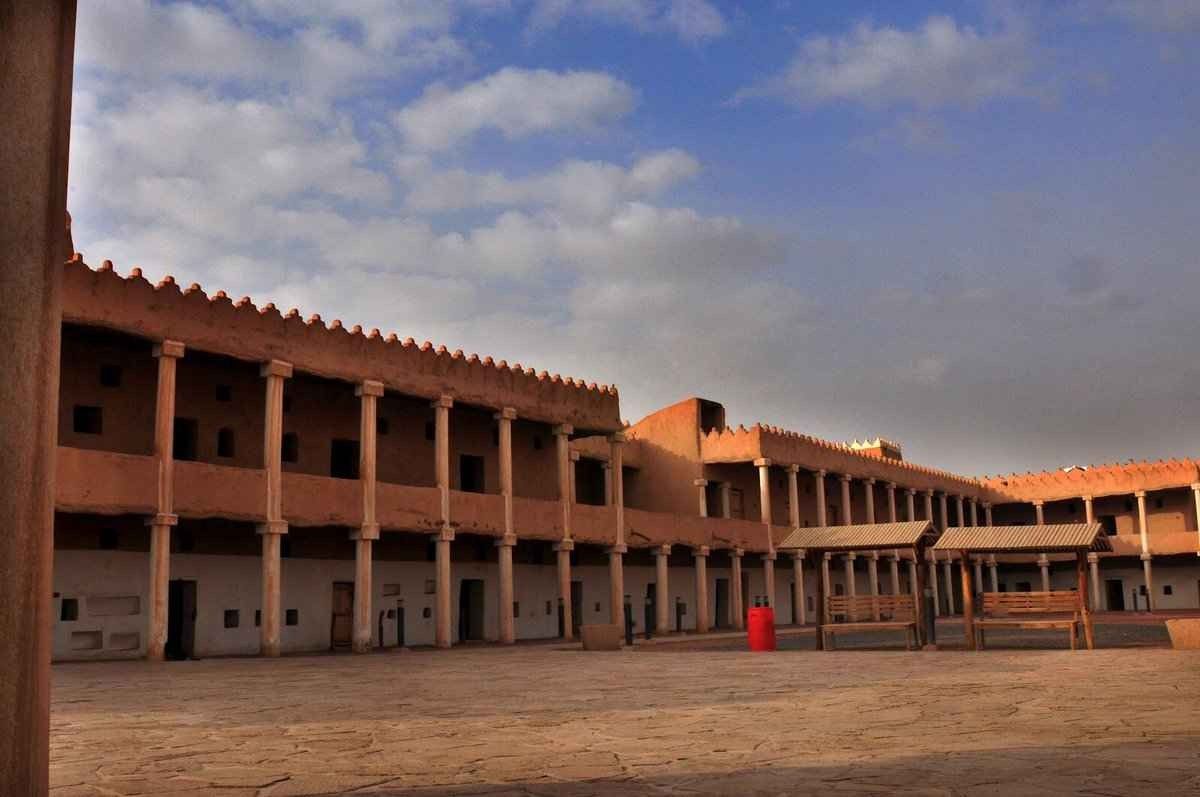 قصر القشلة