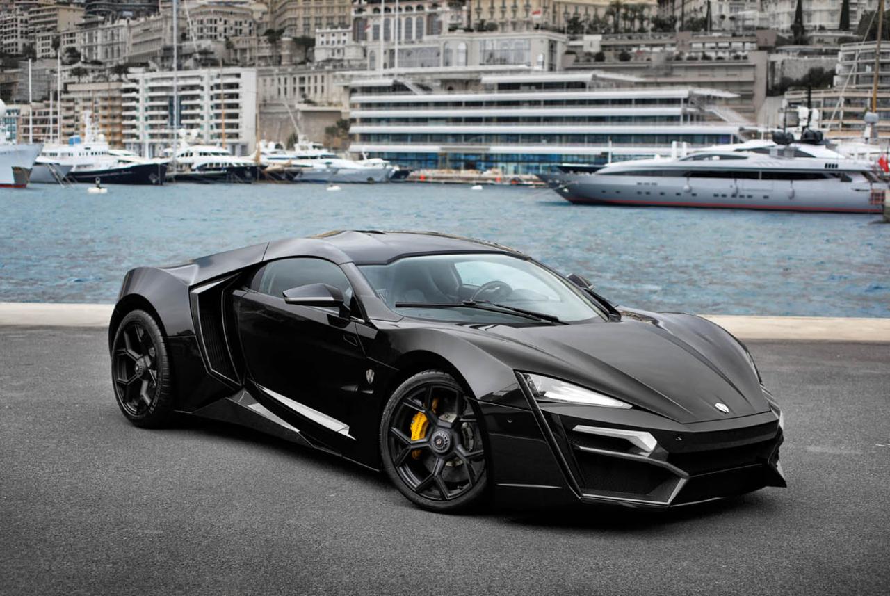 بليو موتورز لايكن هايبرسبورت W Motors Lykan Hypersport 
