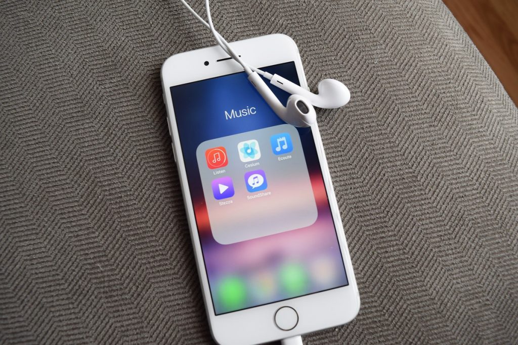 تحميل برنامج طرب للايفون