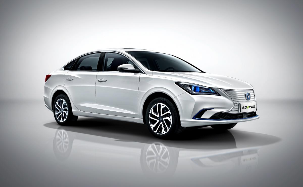 Changan eado plus обзор